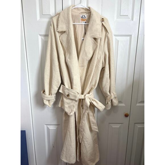 Future Collective Collab NWT Neutral Beige  Fringe Trench Coat 2x - Picture 2 of 10